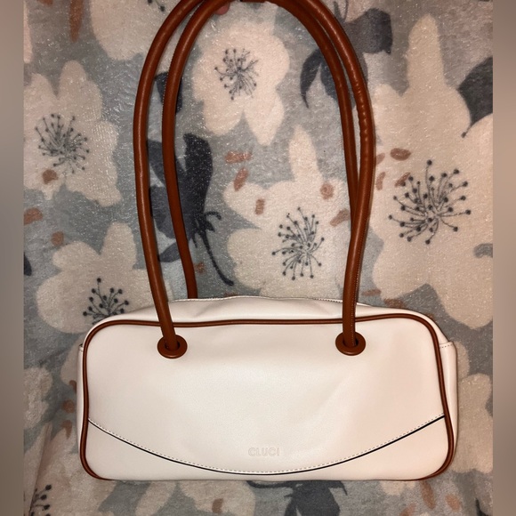 Cluci NWOT Leather Shoulder Bag - Picture 1 of 8